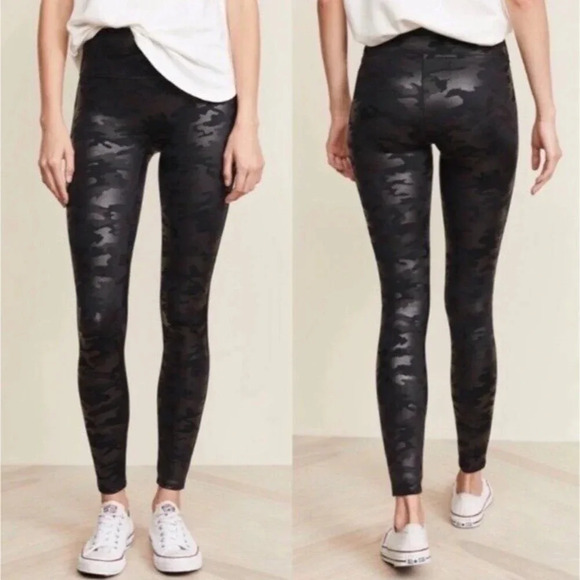 SPANX Faux Leather Camo Leggings Matte/Shine Black High Waisted Pants Size L - Picture 1 of 9